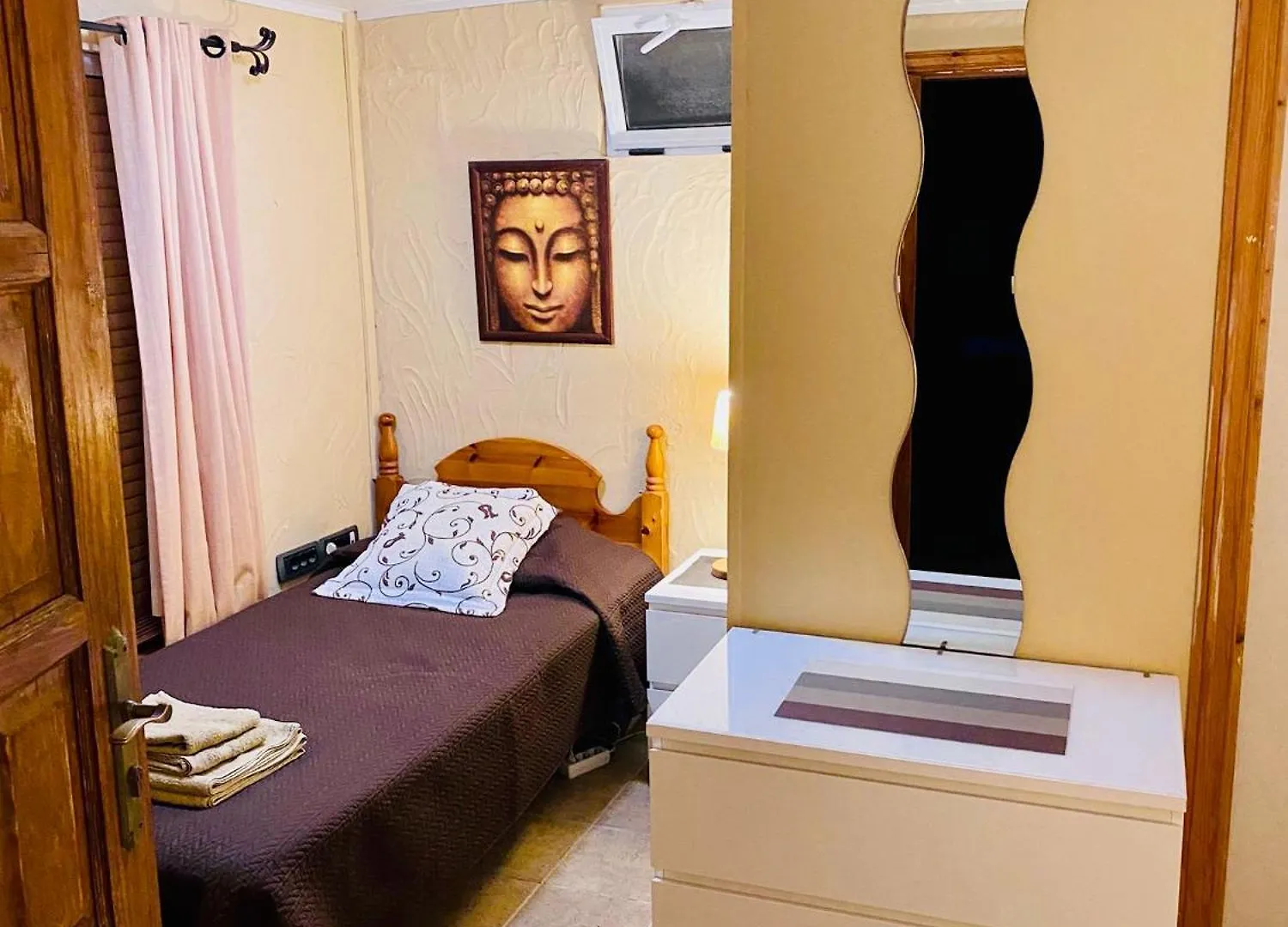 Finca Toredo Large Heated Pool,Hot Tub,Bar/Games Room,Gym,Cave, Free Wifi Atogo Villa