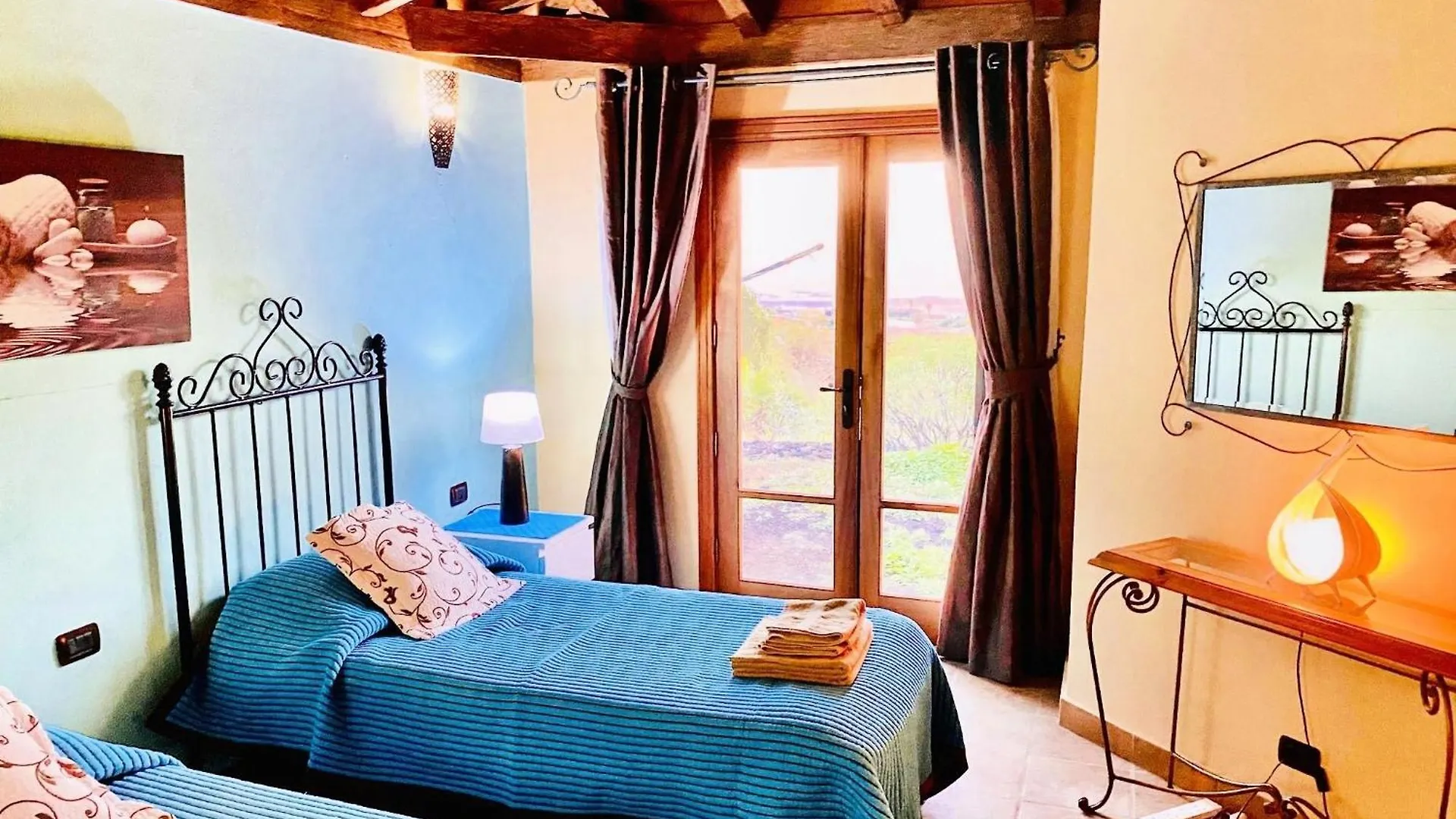 Villa Finca Toredo Large Heated Pool,Hot Tub,Bar/Games Room,Gym,Cave, Free Wifi Atogo