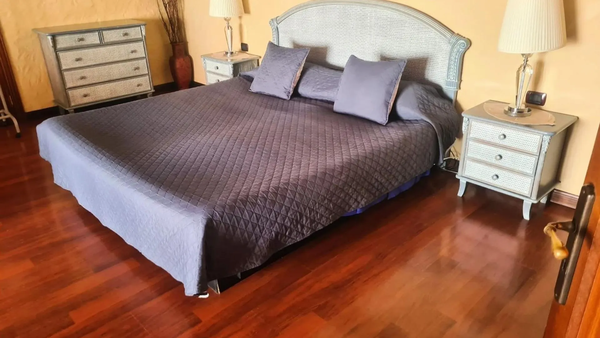 Finca Toredo Large Heated Pool,Hot Tub,Bar/Games Room,Gym,Cave, Free Wifi Atogo